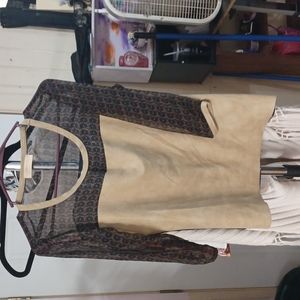 Mid Arm length shirt